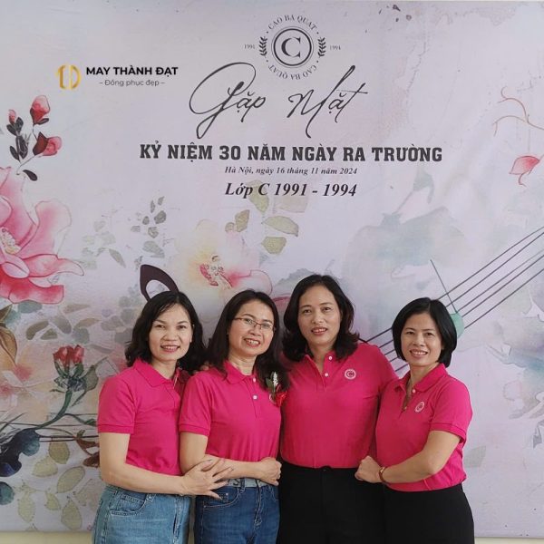 Ảnh áo đồng phục nhóm lớp màu sen đậm, thiết kế polo cổ bẻ dễ thuong