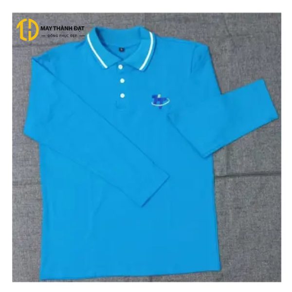 Mẫu áo polo dài tay màu xanh dương phù hợp làm đồng phục công ty tại Hà Nội